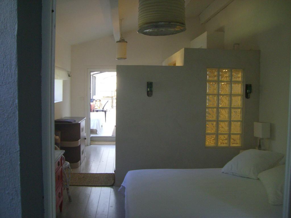 Bed and Breakfast Le Mas De Notre-Dame à La Londe-les-Maures Chambre photo