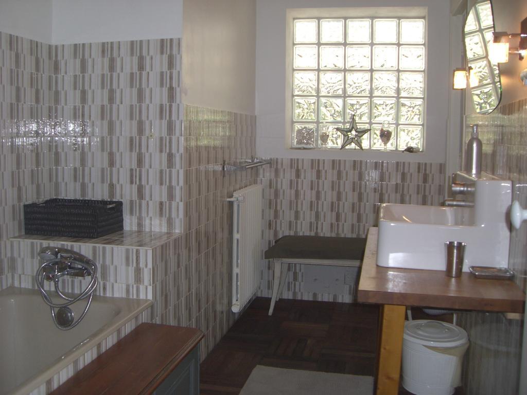 Bed and Breakfast Le Mas De Notre-Dame à La Londe-les-Maures Chambre photo